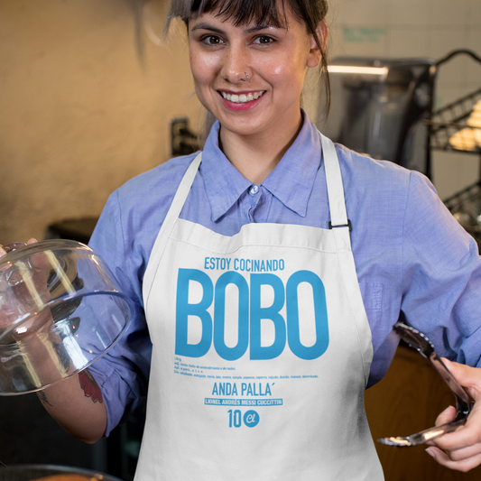 Delantal de cocina "¡Estoy cocinando Bobo!". En tu casa en 24-48hs. Envío gratis a Península.