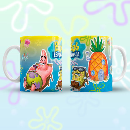 Taza Bob Esponja "Pat y Bob tumbados". Aptas para el lavavajillas y microondas.