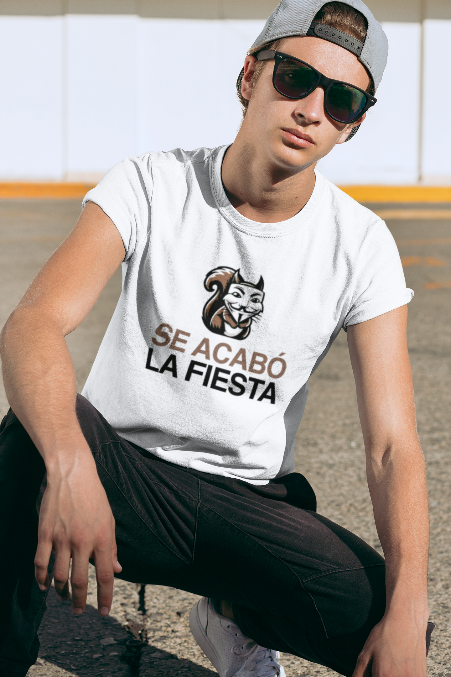 Camiseta Elvise "Se acabó la fiesta". 100% algodón. Regalo Ideal.